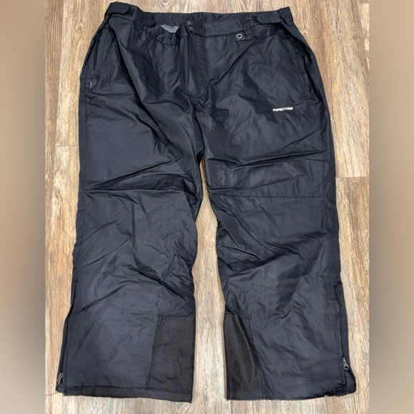 Arctix Black and Camouflage Snow Pants bundle of two😎❄️ Size 4X - Picture 9 of 16